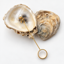 Load image into Gallery viewer, Pearl of the Oyster Ring