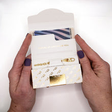 Load image into Gallery viewer, High Society Swirls Rolling Paper Kit