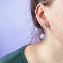 Load image into Gallery viewer, Canna Studs