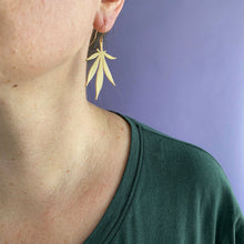 Load image into Gallery viewer, Sweet Leaf Silhouette